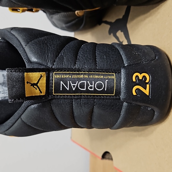 Air Jordan 12 Retro! - Picture 6 of 8